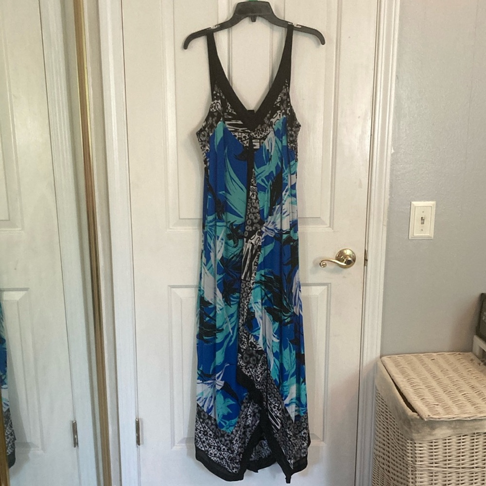 Lovely flowing Sun dress